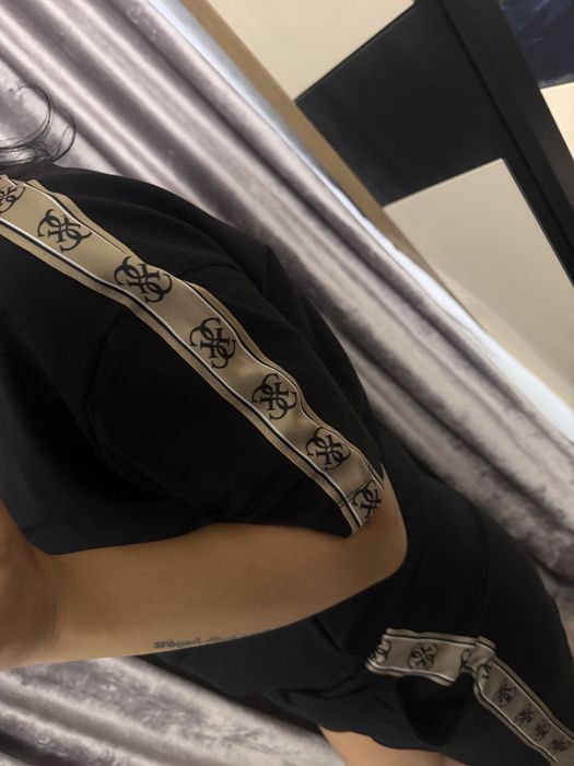 Compleu scurt Guess de dama S M L
