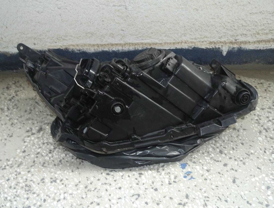 Оригинален ляв фар за Опел Корса Д 2014г., Opel Corsa D 2014,