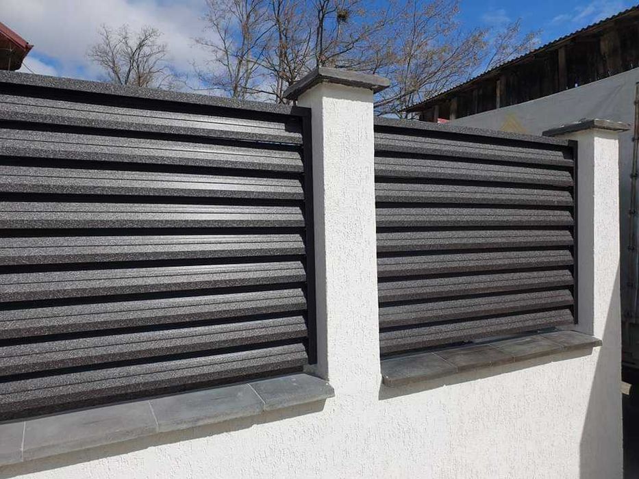 Garduri din sipca metalica, panou stil jaluzele, tabla, plasa si BCA