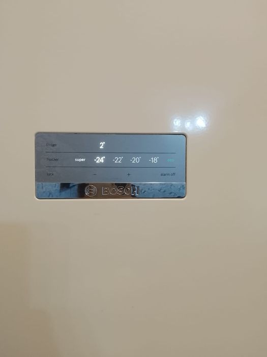 Холодильник в отличном состоянии Bosch