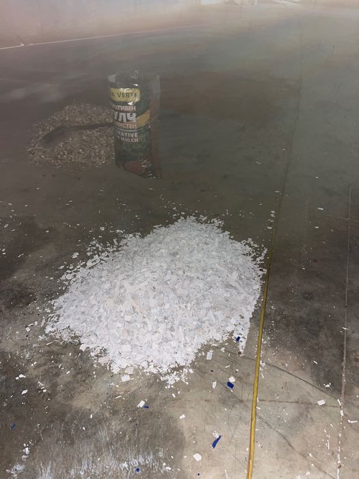 Дървесен цветен мулч