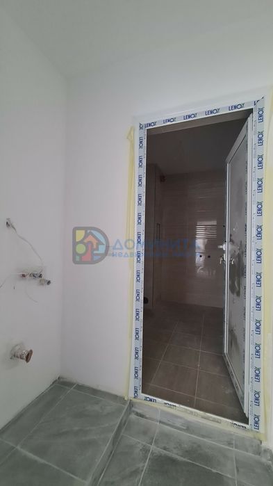 Продава се Двустаен апартамент в Приморско - 66 кв.м за 810 €/кв.м - Снимка #5