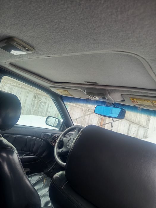 Продам машину Субару