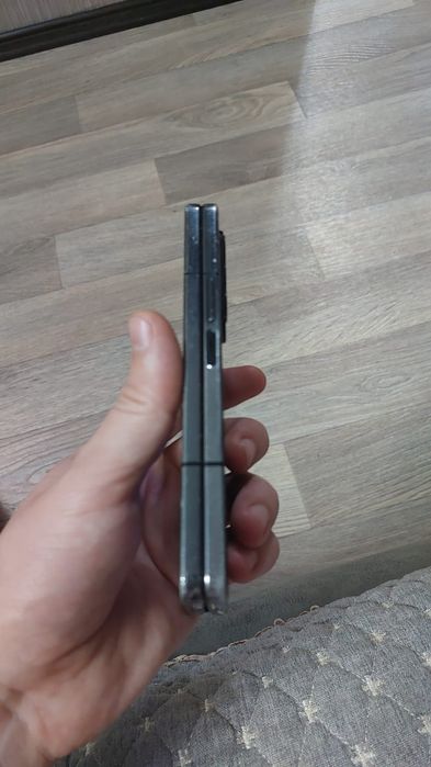 Продам samsung Z fold 4