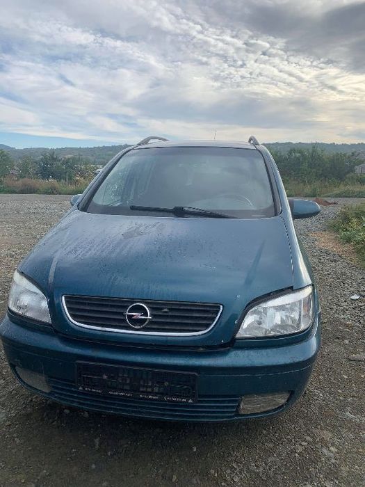 Dezmembrez Opel Zafira 2004 1.8 L