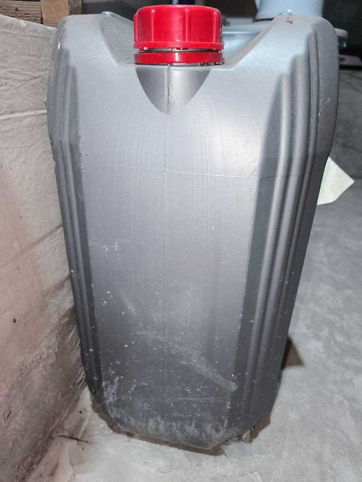 Канистр лар сотилади, 25 л