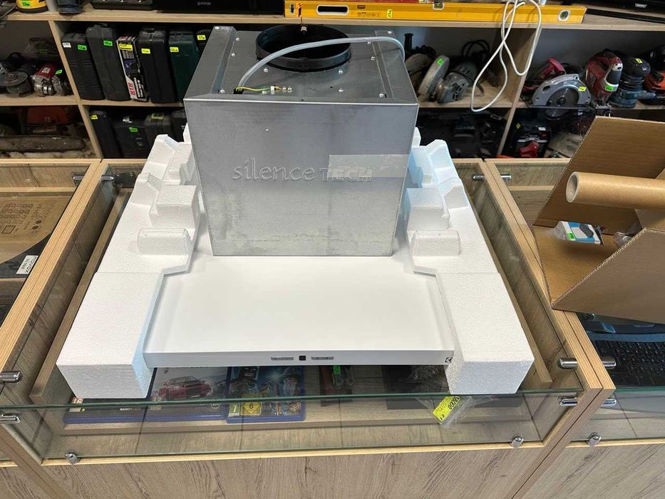 Аспиратор Ширм AEG X79263MD0 нови