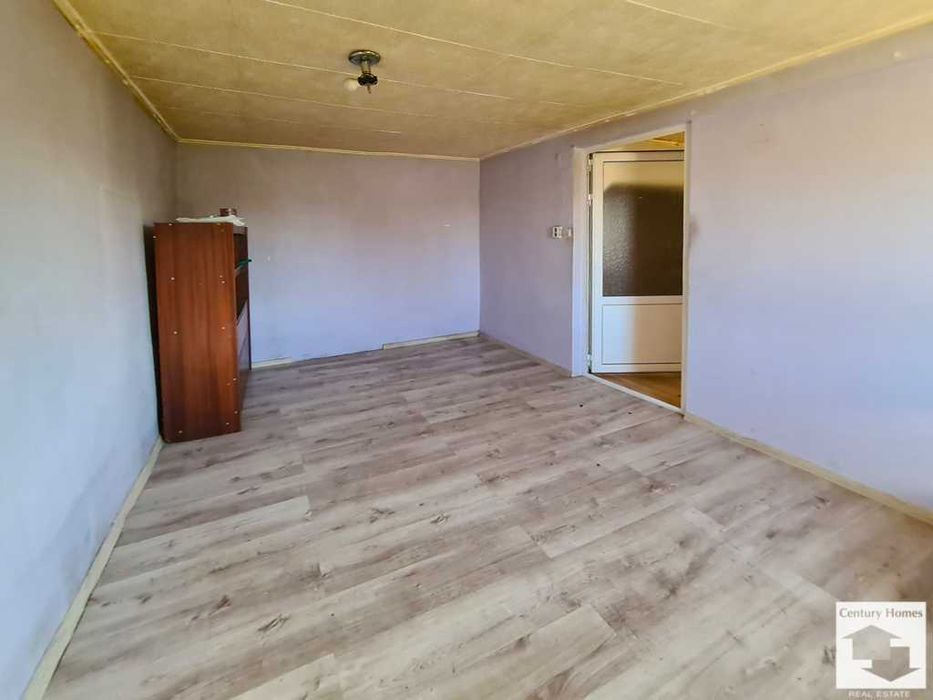 120354 Къща с просторен двор и кладенец в с. Драганово