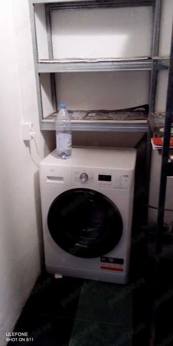 Inchiriez apartament cu 2 camere decomandat in zona Stadion Lugoj