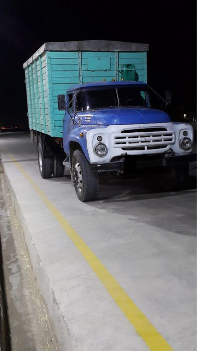 Zil 130 yili 1982 ishlab turgan mashina
