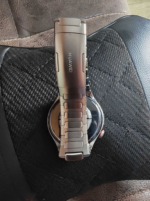 Продам Huawei Watch 5 Titanium esim Original.