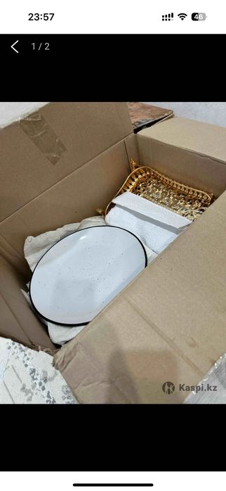 Продаю коробку посуды