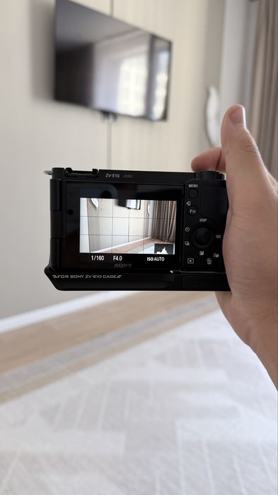 Продам Sony Zv E10