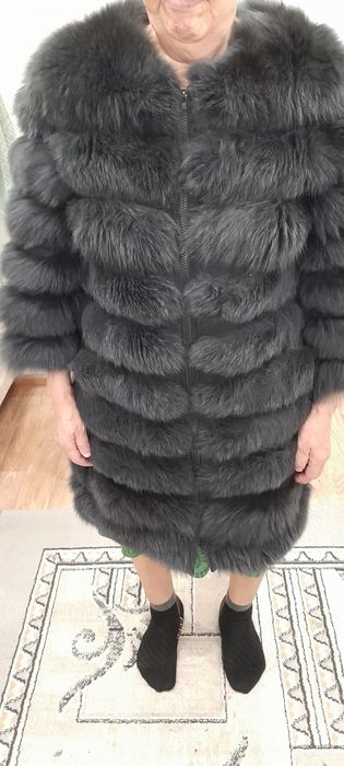 Продаётся шуба песец