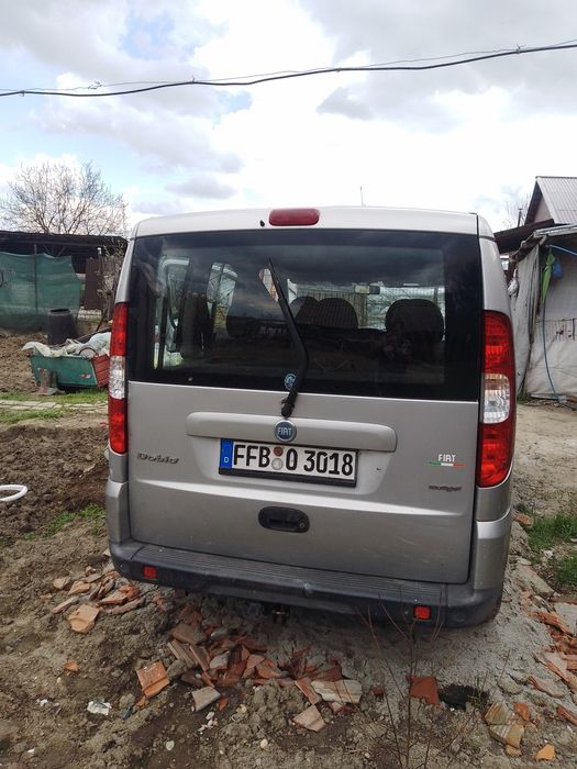 Vînd auto fiat doblio multijet 88w
