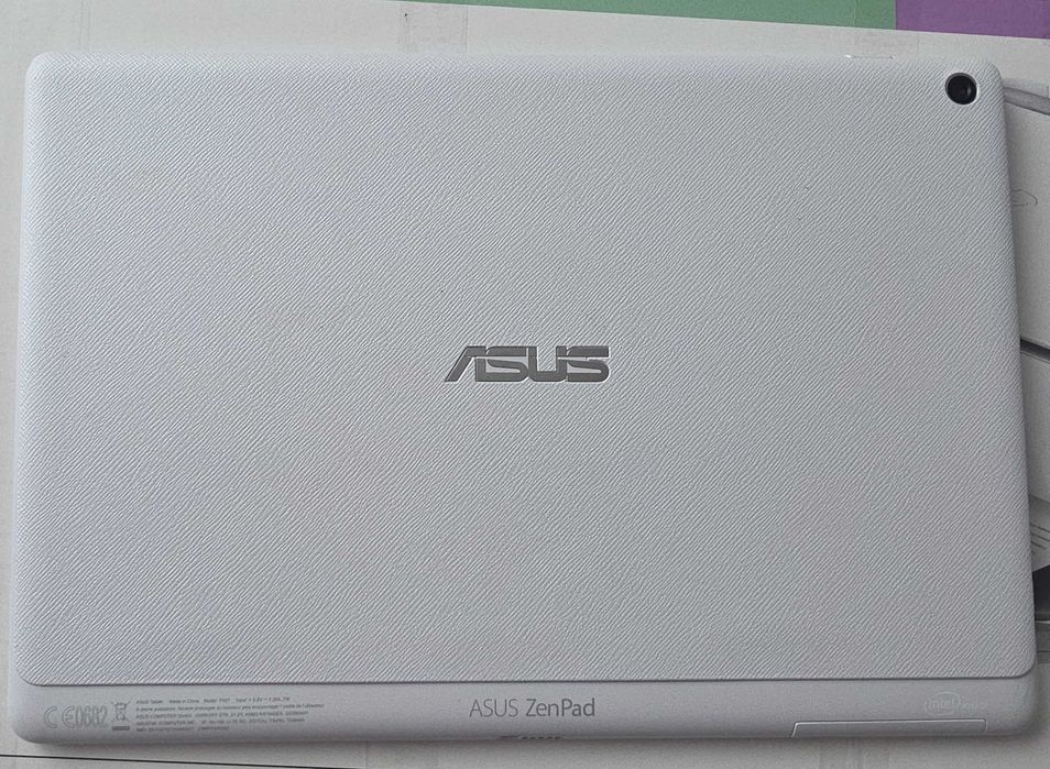 Tableta Asus Zenpad P021 (Z300CG)