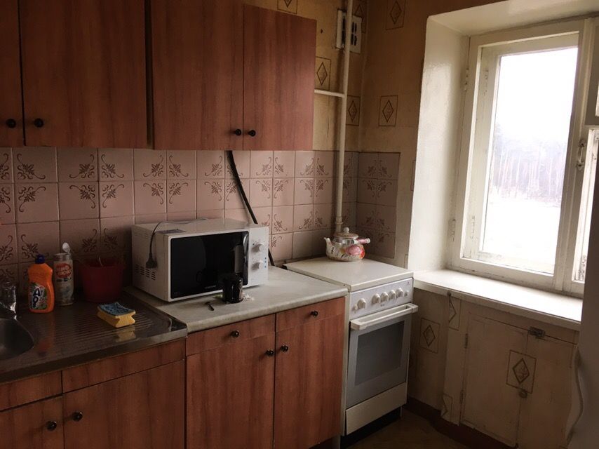 Продается однокомнатная район ДСР