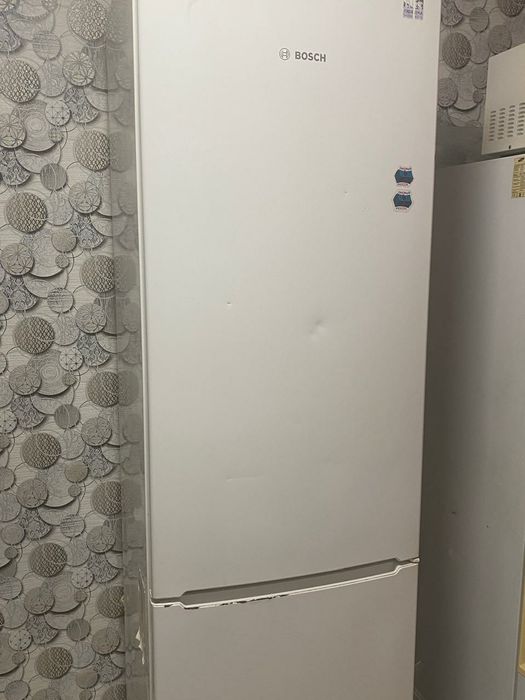 Холодильник  Bosch