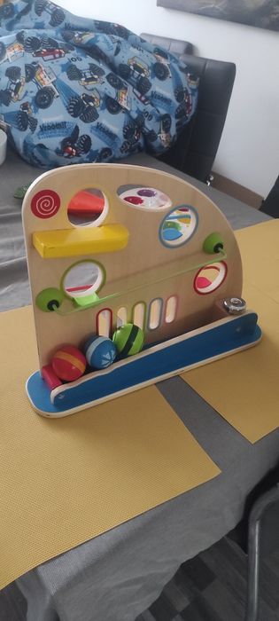 Дървена детска играчка