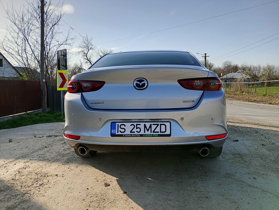 Mazda 3 Skyactiv-X Sedan 2021