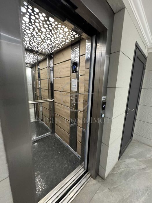 Продава се Двустаен апартамент в Пловдив, Център - 79 кв.м за 1291 €/кв.м - Снимка #10