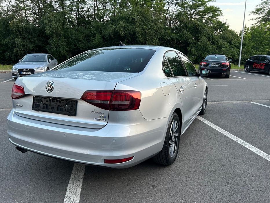 VOLKSWAGEN Jetta 2016 — imagine 3