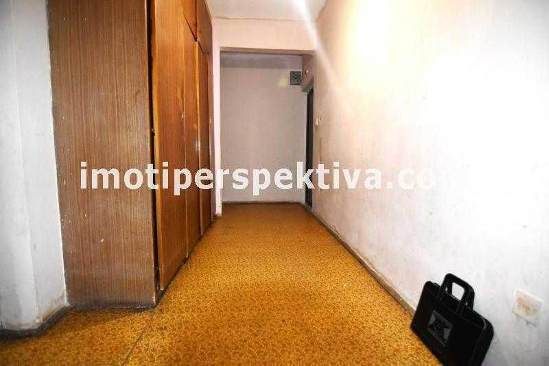 реф.18852 Реална квадратура, отлична локация-II-ра градска!