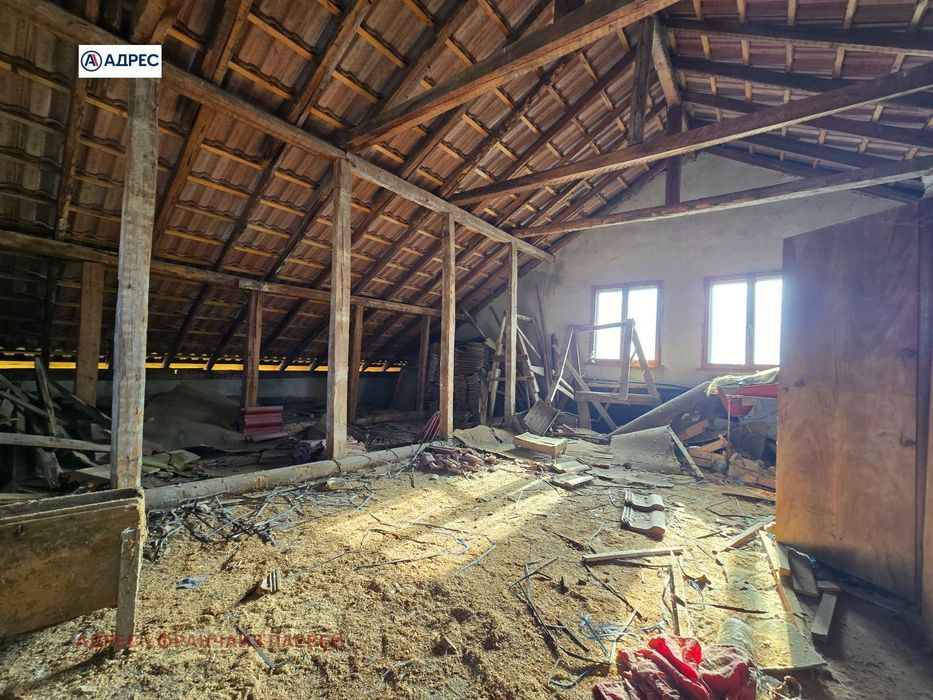 Къща в Плевен, област-с.Радишево площ 210 цена 162000