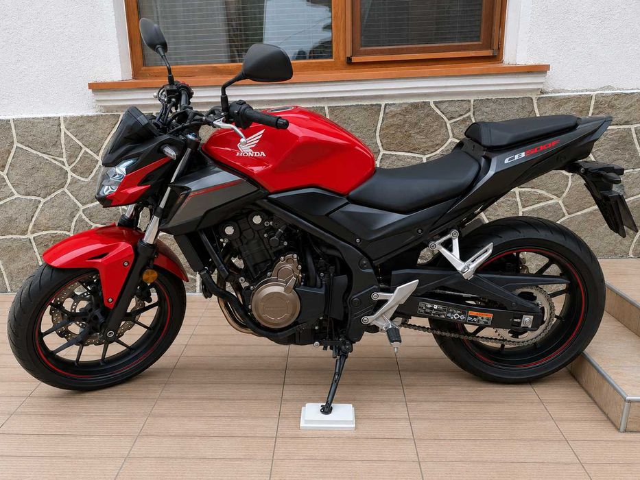 Продавам 25 скутери и мотори