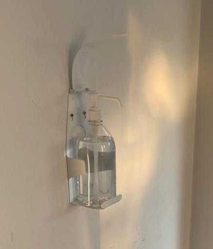 Локтевой дозатор металлический настенный (санитайзер)