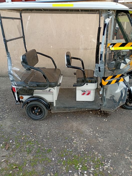 Vând Scuter electic