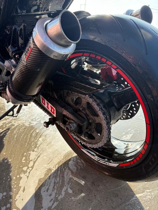 Kawasaki z1000 r , an 2004