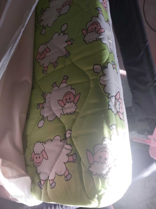 Кошара със смъкваща се преграда на 2 нива