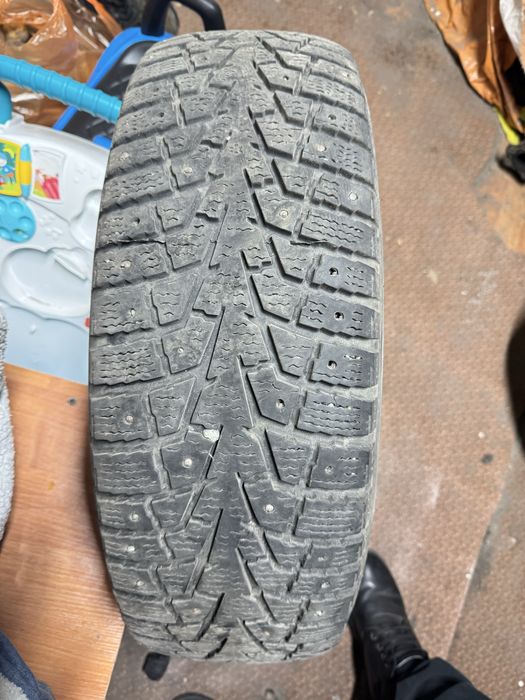 Продам автошины.