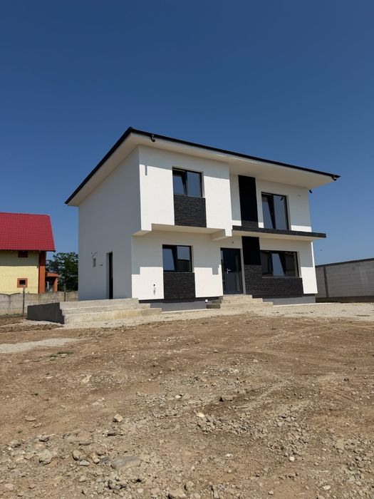 Vile individuale/Bradu/450mp teren/TVA INCLUS