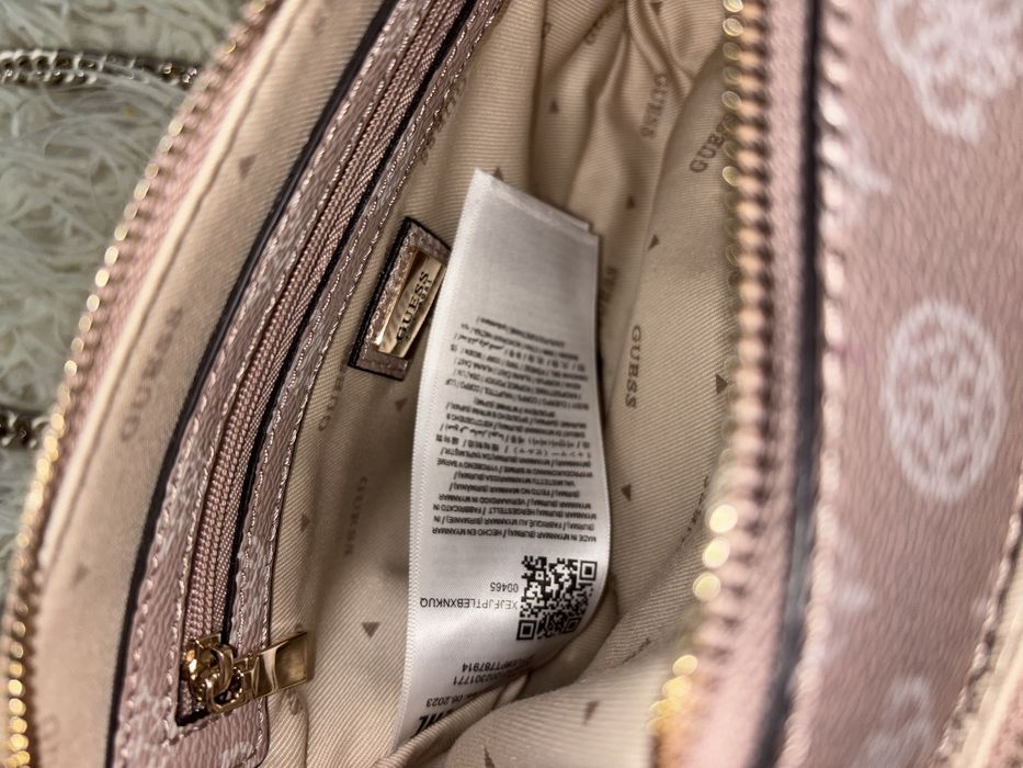 Чанта Guess NOELLE