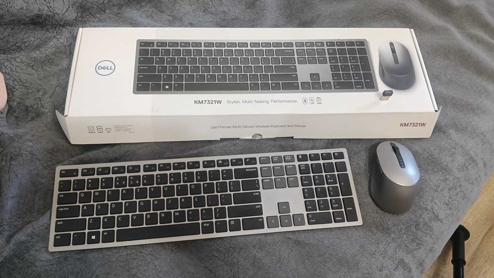 Kit tastatura + mouse wireless Dell Premier KM7321W, 2.4GHz&Bluetooth 5.0