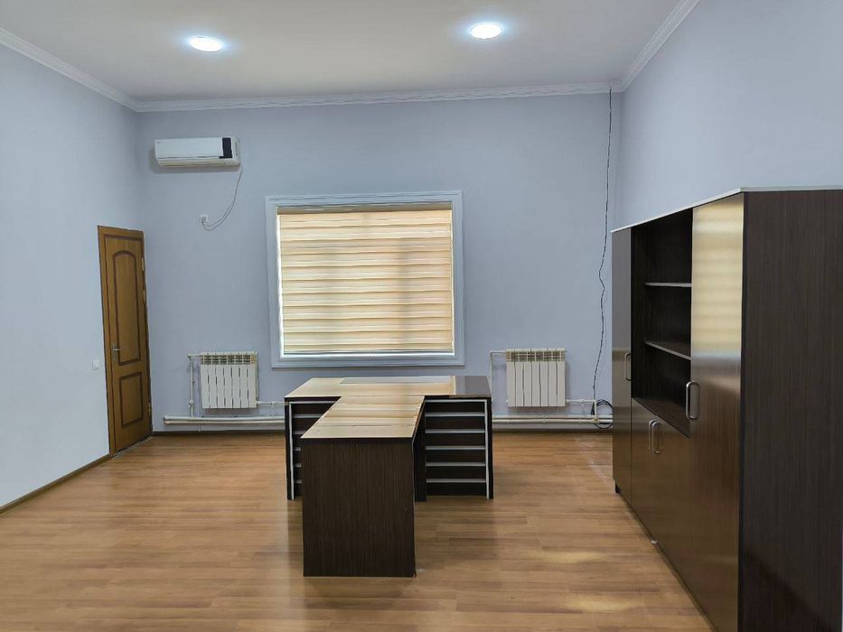 Пионерская с мебелью для малой компании 24/7