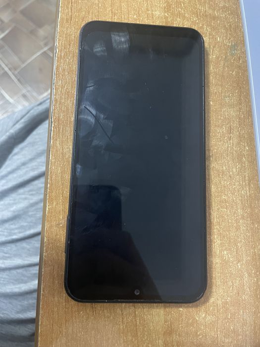 Продаю телефон самсунг