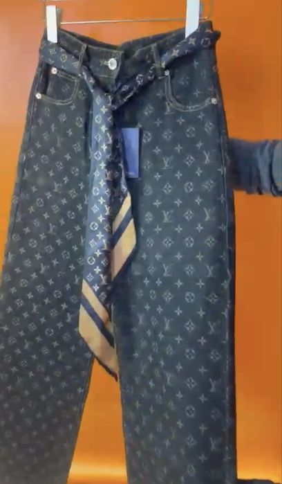 Blugi Louis Vuitton