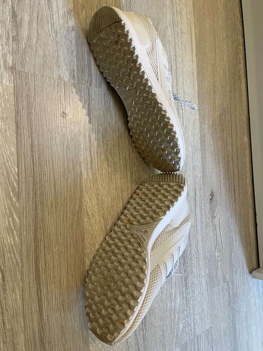 Д маратонки Adidas- ZX-750-HD