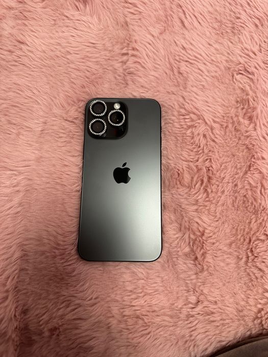 Vând iPhone 15 pro Max