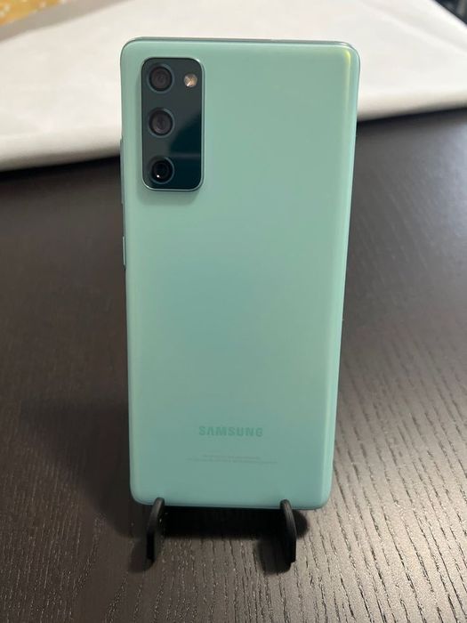 Samsung s20 fe 128/8гб