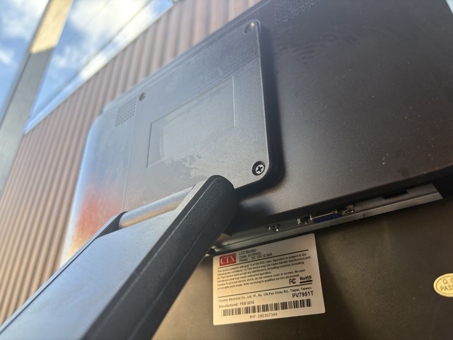 Мониторы Beng, Fujitsu, Ctx