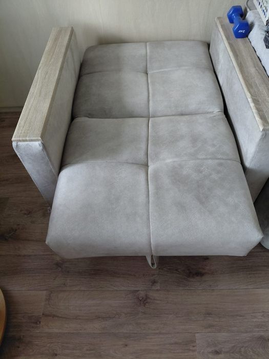 Продам новое кресло