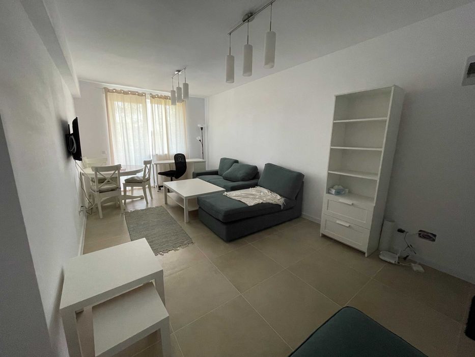 Apartament nou de închiriat – modern utilat, cu vedere superbă