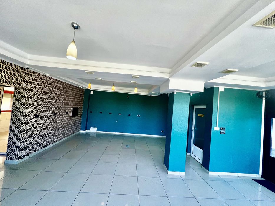 Spatiu comercial ultracentral (Polivalenta )Arad