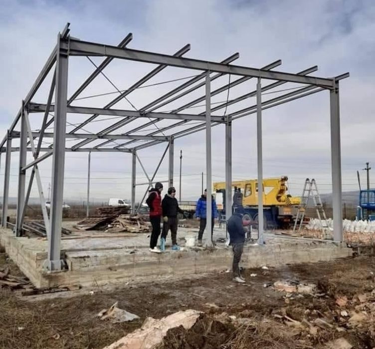 Hale metalice/ structuri metalice usoare/ hală pe structură metalică/