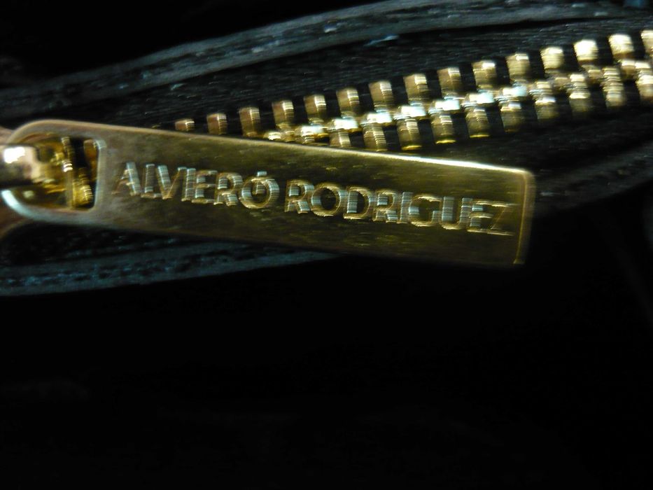 Маркова дамска чанта ALVIERO RODRIGUES