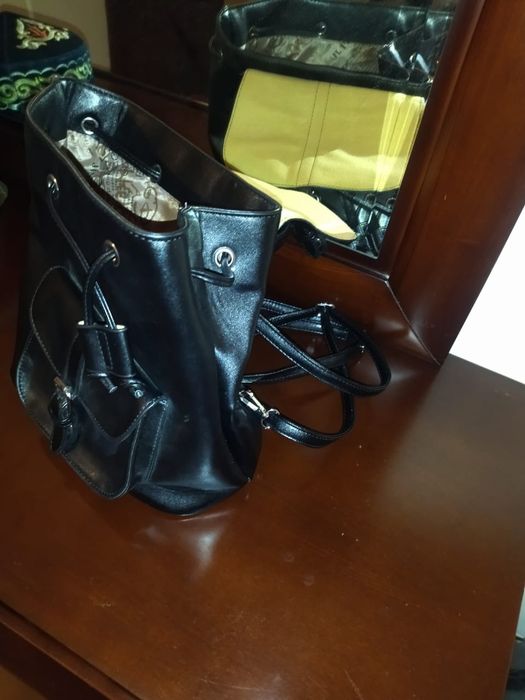 рюкзак кожаный. кожа